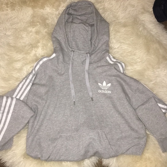 adidas Tops - New adidas sweatshirt never worn !